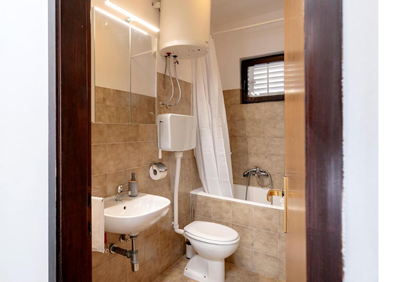 Apartments Bodlovic - Zf Hvar هفار المظهر الخارجي الصورة